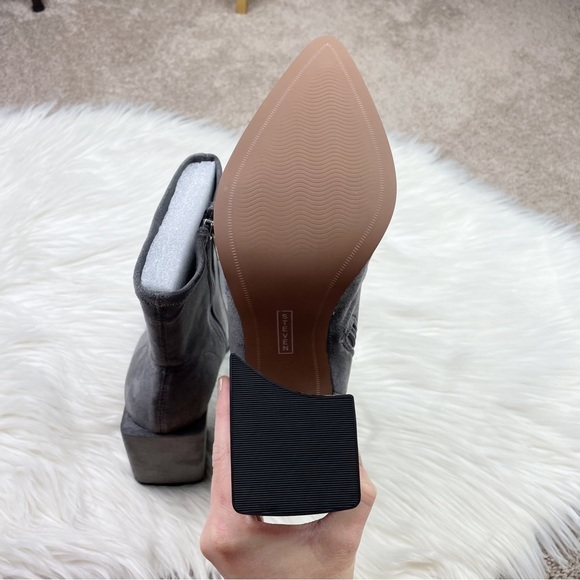New Steven New York by Steve Madden Taite Pointed Toe Booties in Gray Faux Suede - Picture 7 of 10
